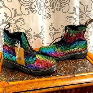 Dr Martens 1460 Pascal Rainbow Metallic